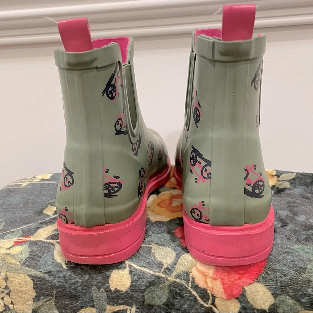 Anthropologie Colloquial Chelsea Rain Booties Size 9